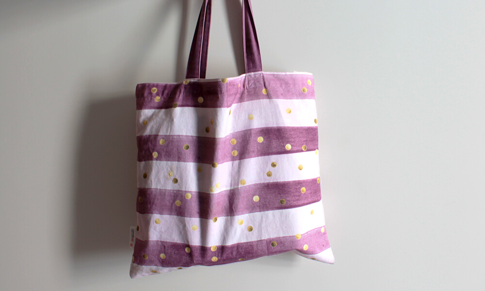 Cotton bag made out of fabric printed by CottonBee