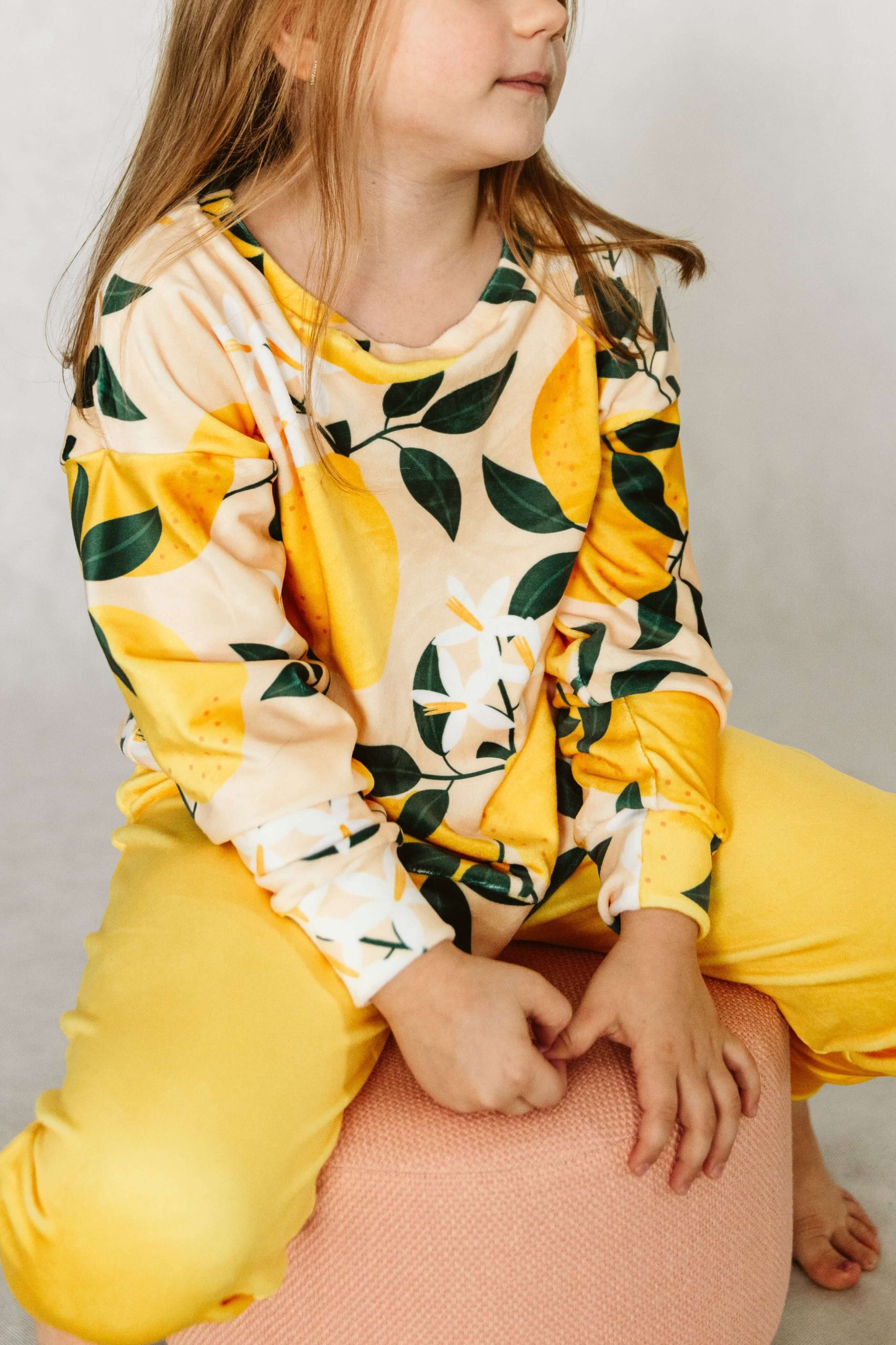 Ubrania z poliestru na nowy rok szkolny - stwórz je z CottonBee