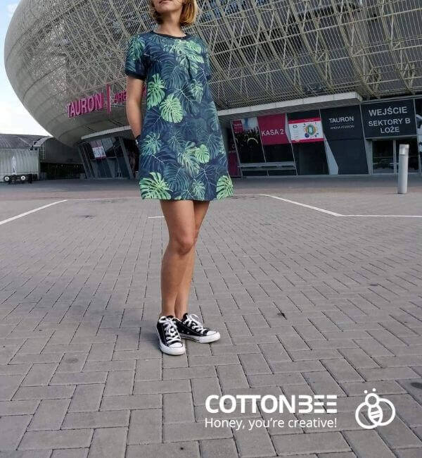 sukienka z dzianiny petelkowej